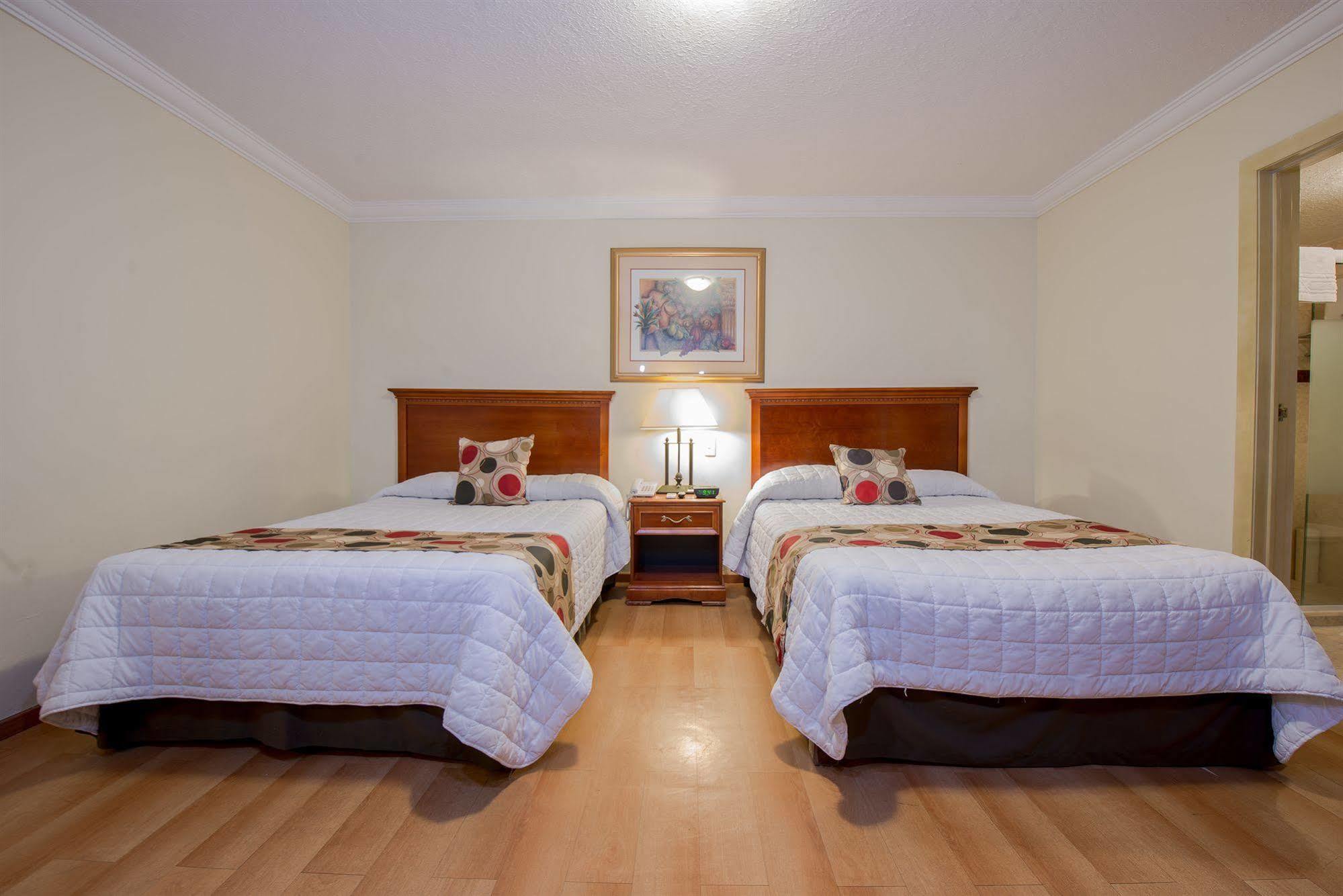 Del Marques Hotel And Suites Guadalajara Luaran gambar